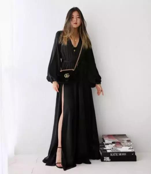 胖女孩的穿衣典范｜她又矮又胖，却因穿衣有18万关注？