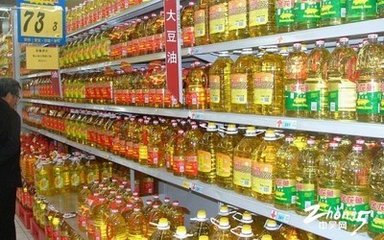 央视曝光！食用调和油造假内幕，底线竟是“吃不死人”！