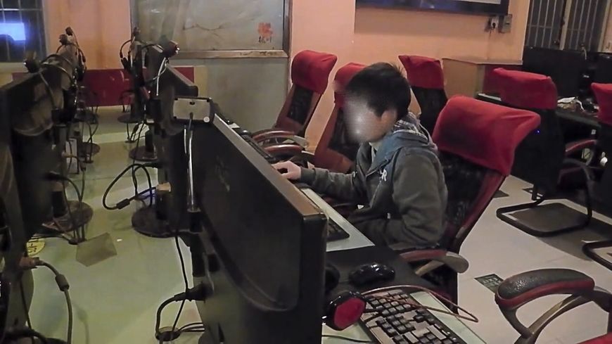 lol代炼一月挣多少,lol代炼水平