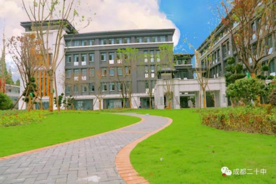 全部帅起来，各有各的美！成都19所新学校（新校区）整体上线！