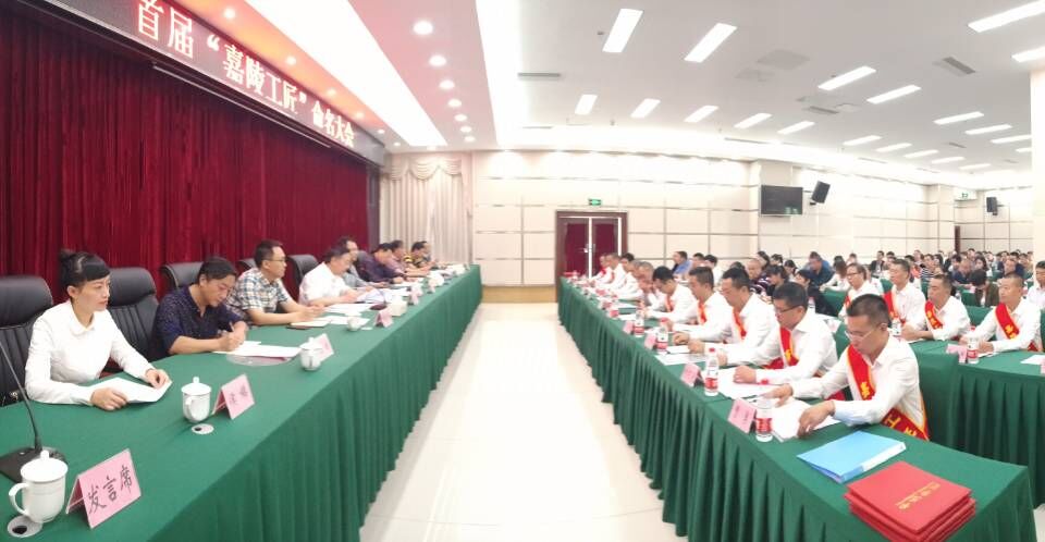 南充嘉陵网红前十名,南充十大著名的人