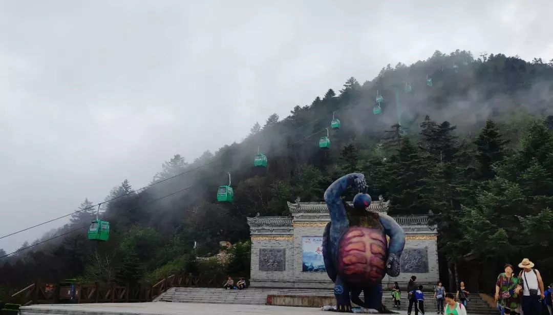 几月爬太白山可以登顶,太白山在哪看日出和日落最好