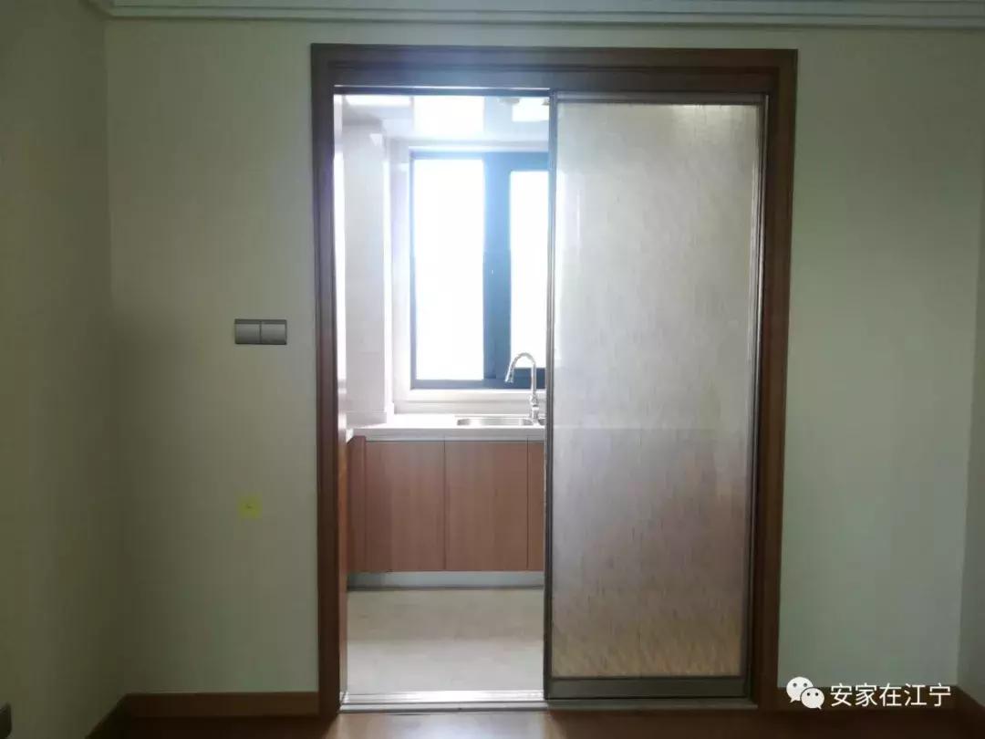 今天江宁最牛神盘交付！二手房价破40000元/㎡！业主笑了……