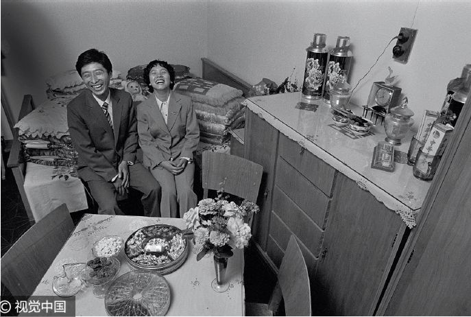 1978-2018，中国人和外国人如何看待这40年