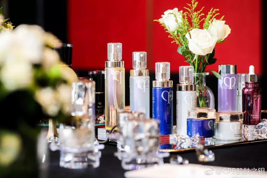 现在的包装费为什么这么贵,原来奢侈品贵的原因是