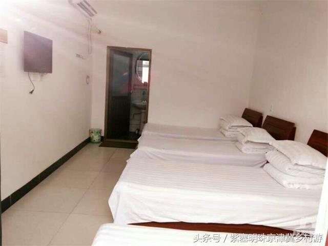 黄花城水长城特色,黄花城水长城景区里有什么吃的