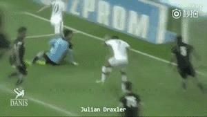 球场上那些不可思议的进球,球场上匪夷所思的规则