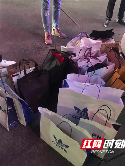 重庆砂之帆奥特莱斯逛街攻略,重庆砂之船奥特莱斯旅游攻略