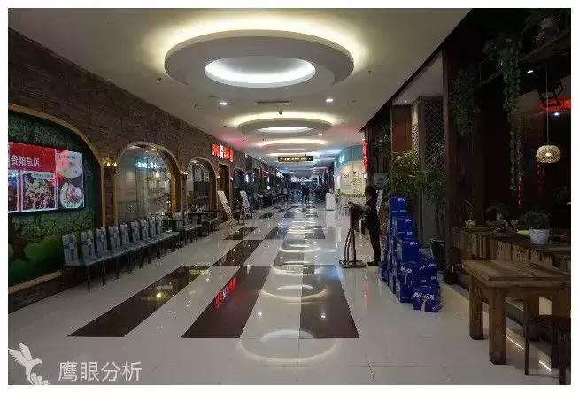 贵阳观山湖万达广场购物,万达广场和大润发哪个大