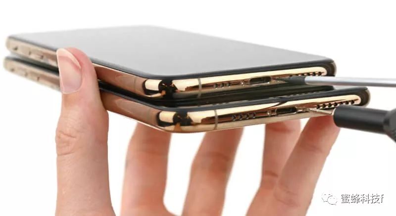 iphonexsmax型号对比分析,iphonexsmax拆解以及组装