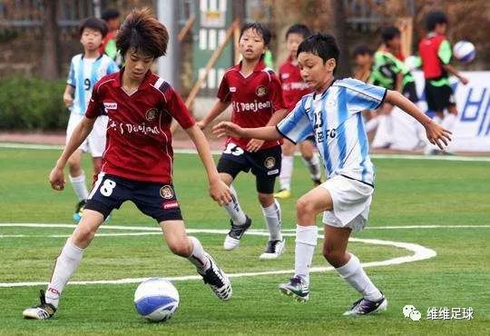 「维维足球防守教程」这些基本防守技巧你必须知道