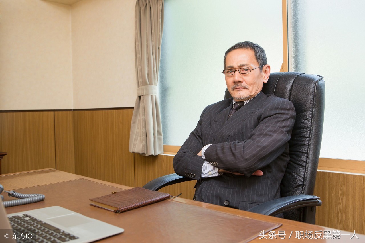 公司不想赔偿逼你辞职怎么办,公司不开除逼你自己辞职怎么办