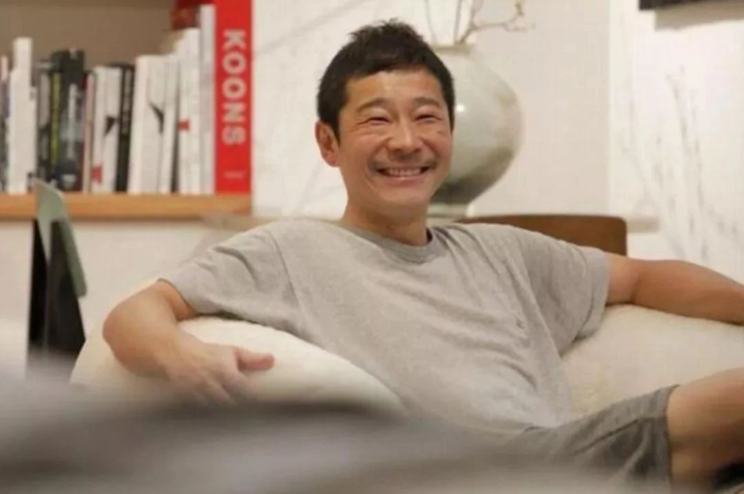 当我们在说环球旅行时,有人就要去月球旅行了,票价2.5亿美金!