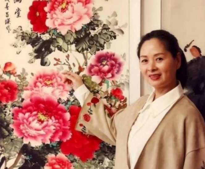 第146篇，情侣归来舷窗彩云亚美岸，牵手保利翘首中秋月儿圆