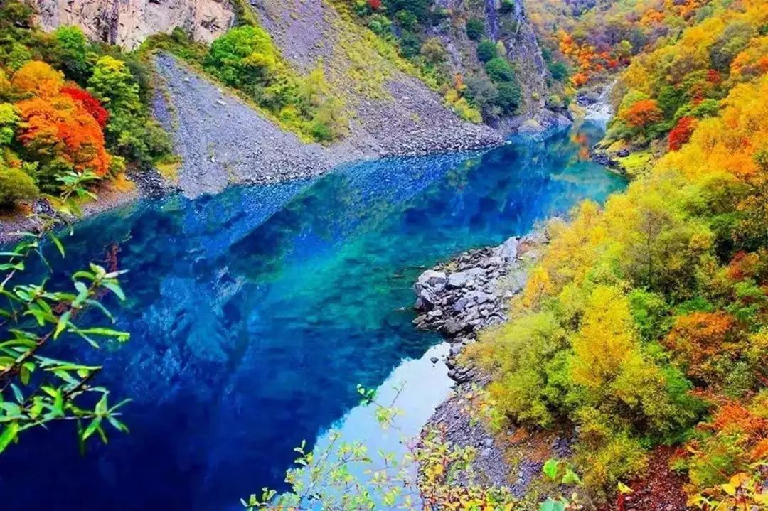 红叶秋天的一道独特风景,红叶美景惊艳了整个秋天