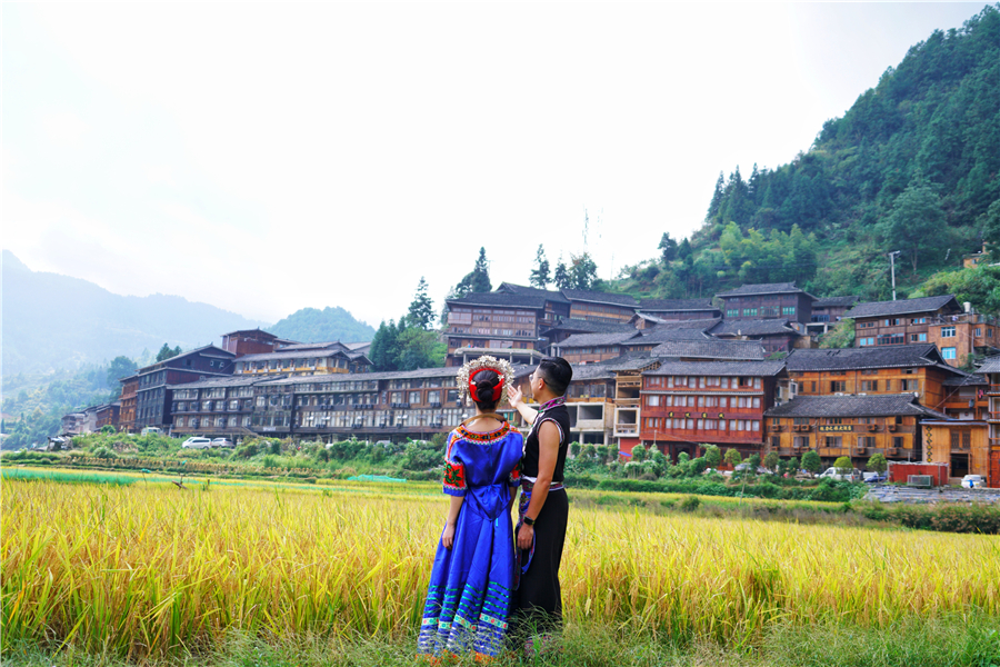 带你走进世界第一大苗寨,西江苗寨是世界上最大的苗寨吗