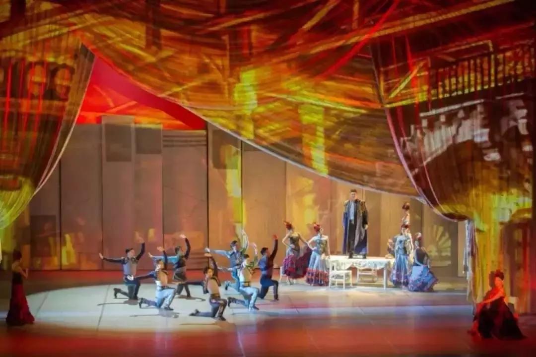 纵世间有百媚千红，唯你是我情之所钟｜《美在东方》歌舞晚会