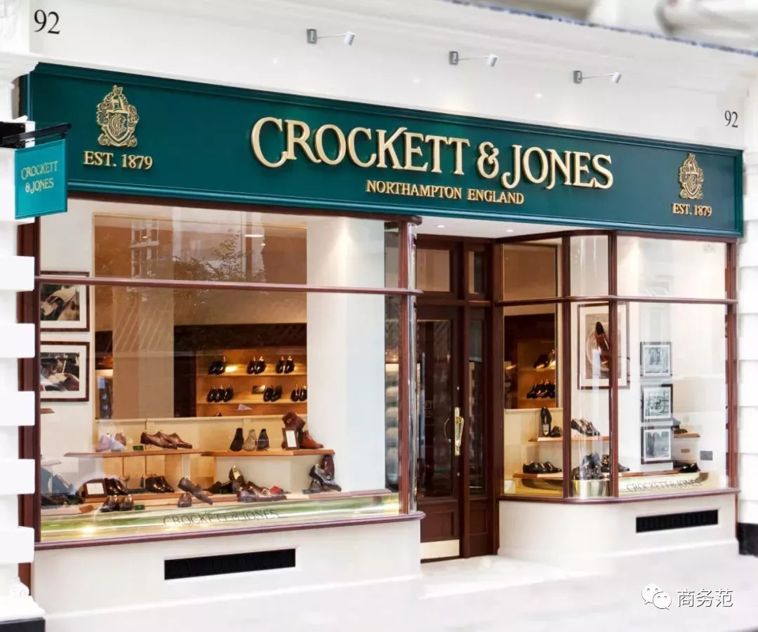 男人必须有一双马丁靴,男人必备的几双靴子