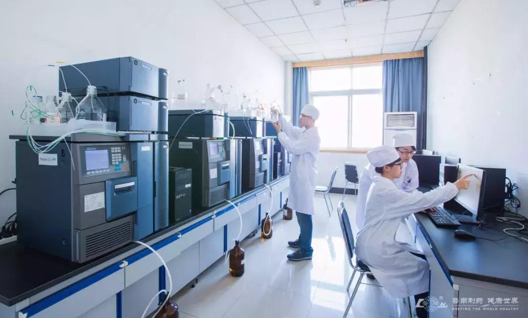 除了工资低点什么都好,除了风景还能干啥