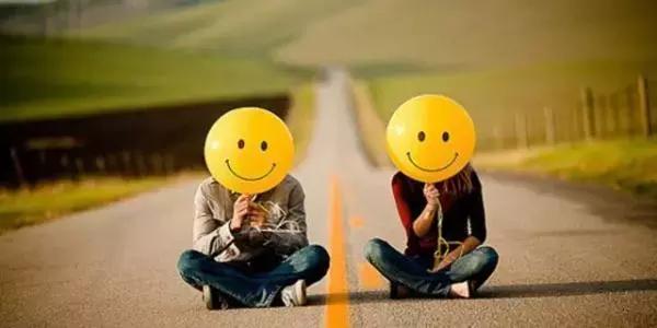 熟人暧昧微信上的表现,熟人暧昧会被发现吗