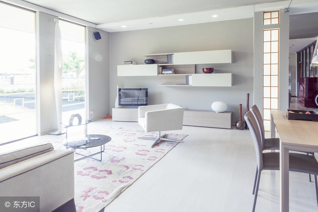 挂烫机坏了跳闸是维修还是重新买,家用挂烫机杆坏了