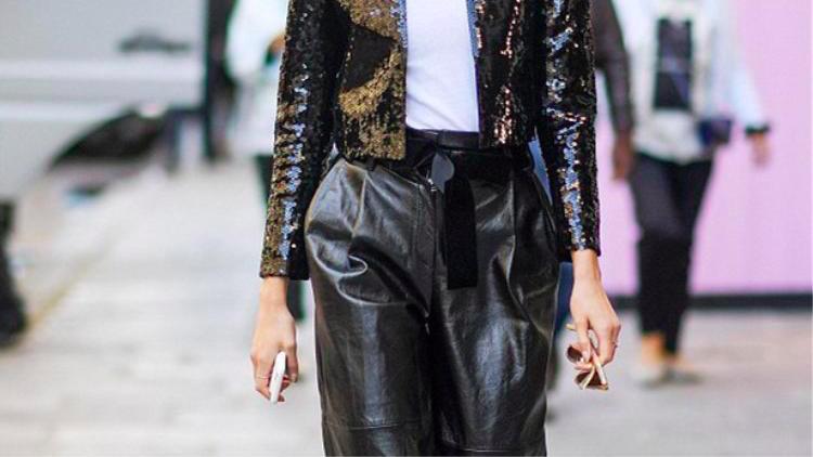 皮裤很土吗,皮裤特别土还显老