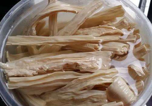 凉拌腐竹要泡多长时间才可以炒,泡腐竹最快最好的方法