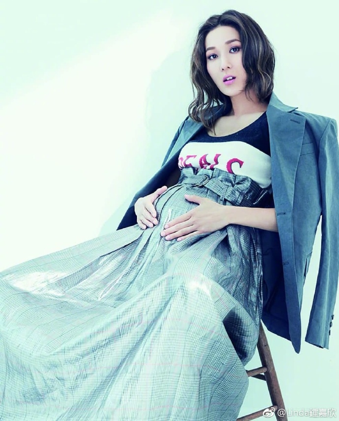 谁说怀孕就会邋遢,孕期我们也要美美哒,秋季穿衣指南送给你