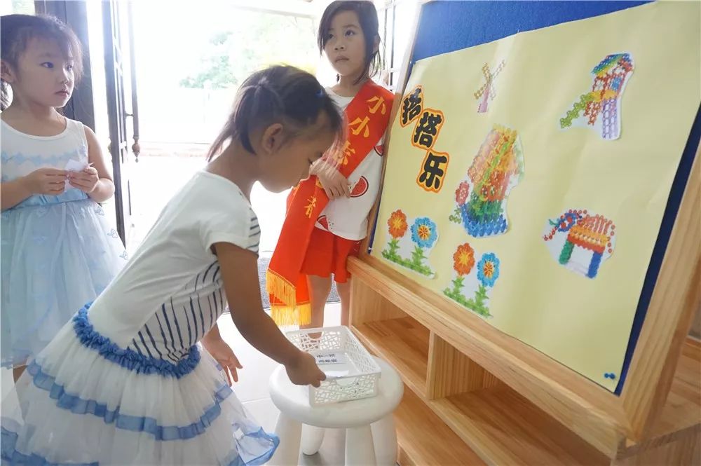 足球机器人儿童,足球机器人幼儿园