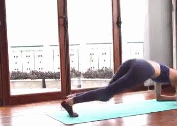 如何一分钟练出超级明显的马甲线,怎样在七天内练马甲线