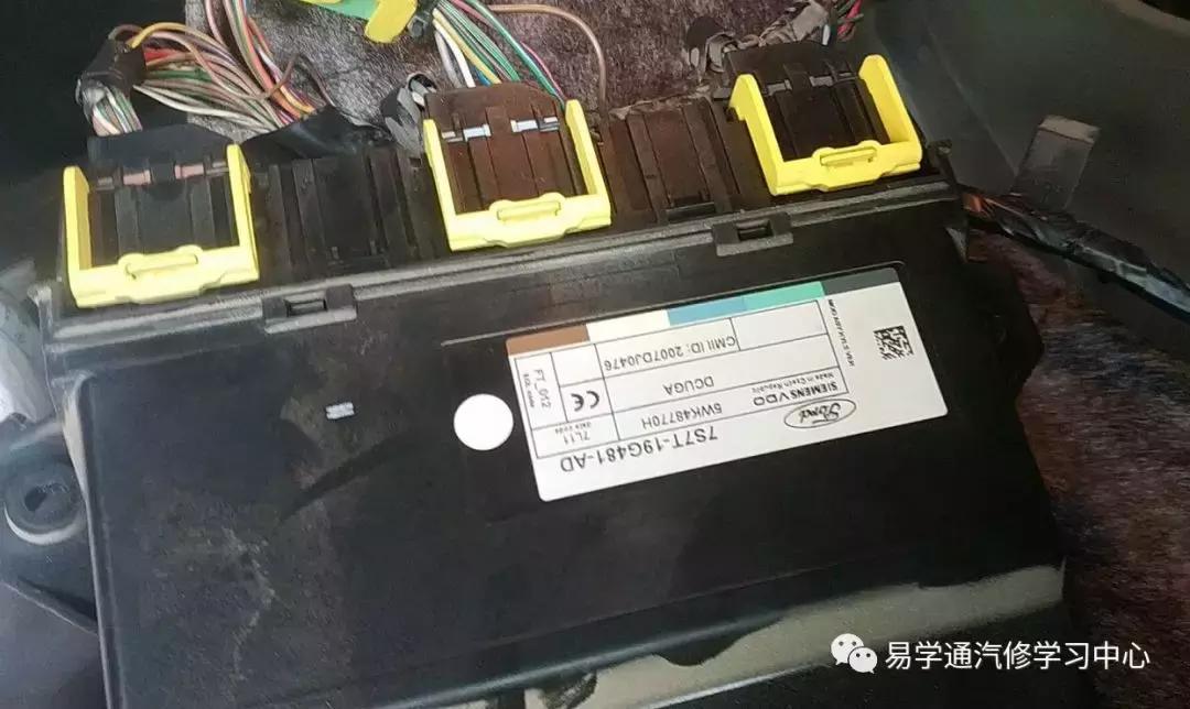 蒙迪欧致胜无钥匙进入无法锁车,08福特蒙迪欧致胜检测不到钥匙