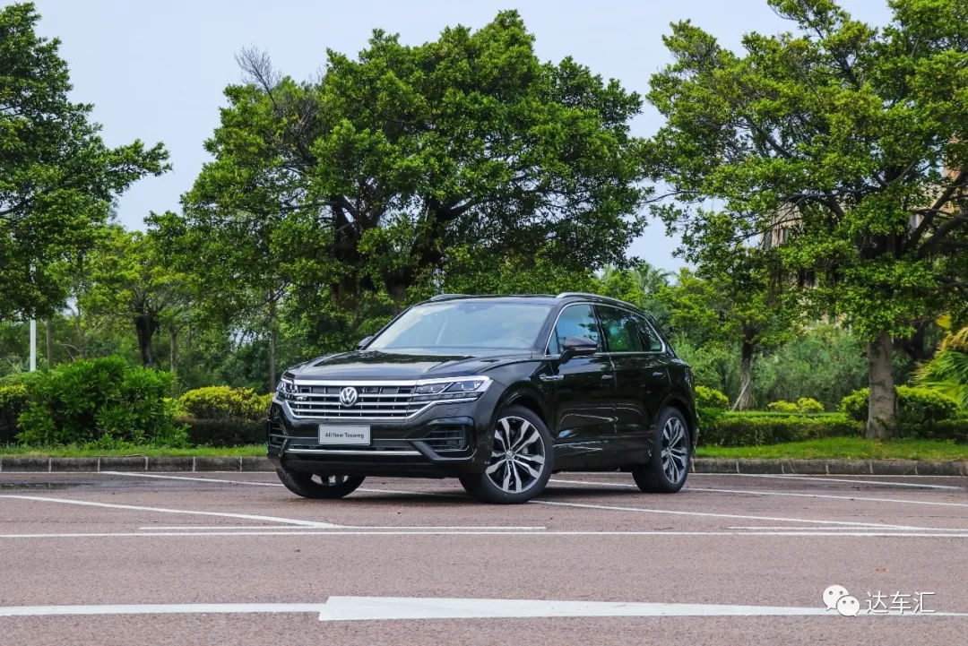 新款2.0途锐落地,全新大众途锐2023款限量版