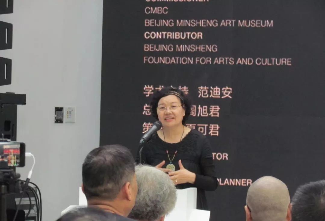 调调Tiao/Diao｜王艺：以一种调侃而深刻的方式，向当代社会“发声”