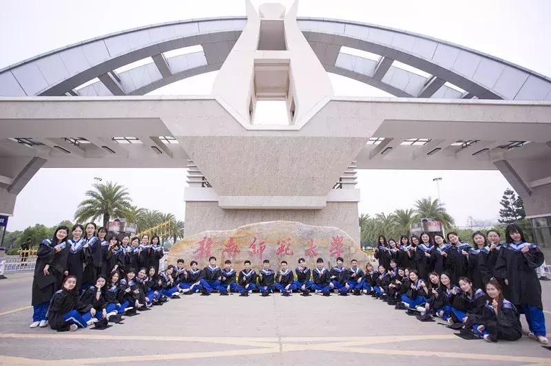 赣州市老城区繁华还是新城区繁华,赣州好还是赣县好