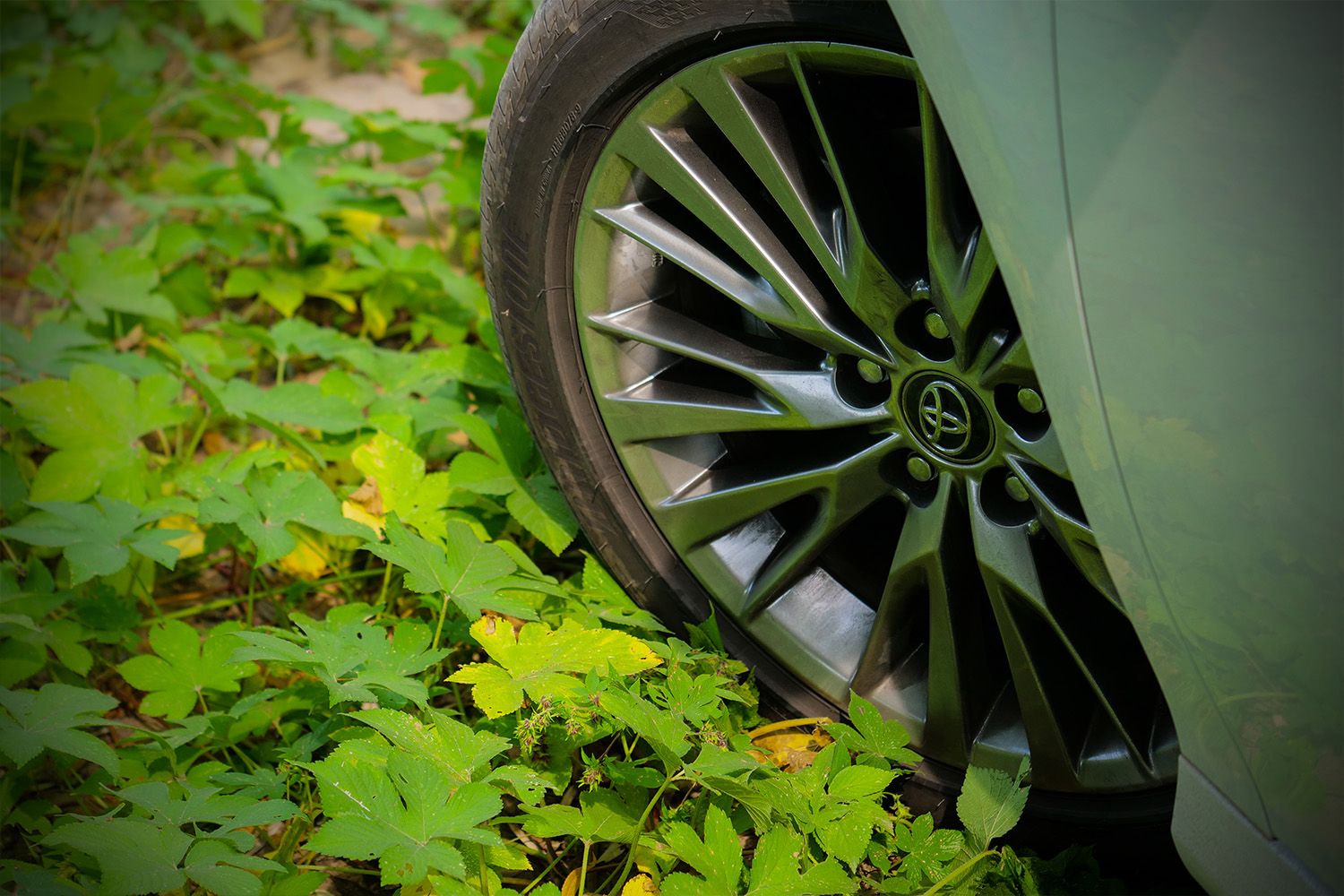 丰田凯美瑞混动2024款沉浸式体验,以设计师的眼光去看待事物