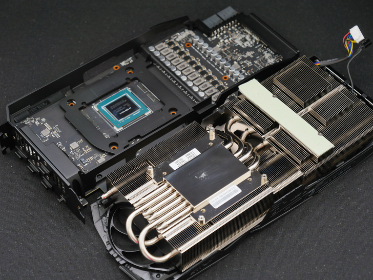 鍗庣rogstrixrtx3070,鍗庣rogstrixrtx4090