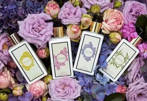 除了口红还有什么化妆品抹嘴,除了口红还能送什么化妆品