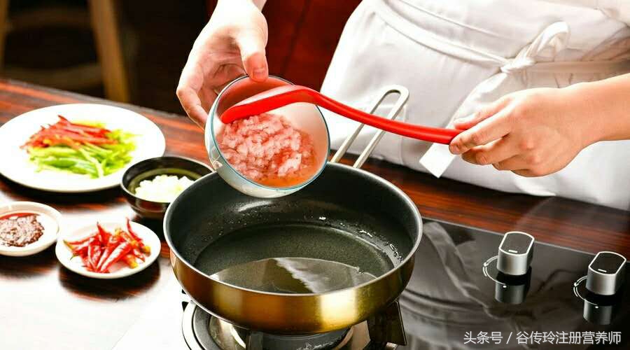 科普：这5种油要少吃,6种油尤其要少吃