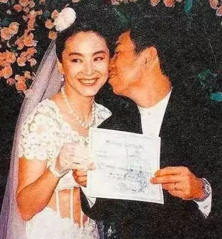 林青霞疑似婚变再添新证据,林青霞被曝离婚是真的吗