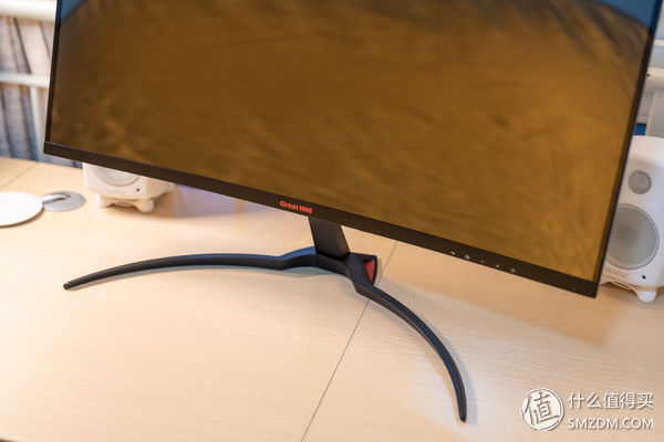 可以“超频”的显示器长城32CZ39KP/2评测