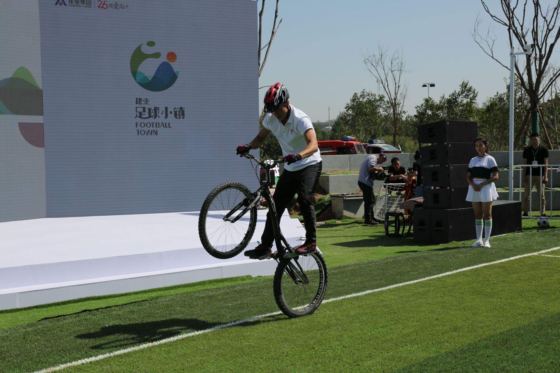 郑州足球小镇都有什么,郑州足球小镇规划