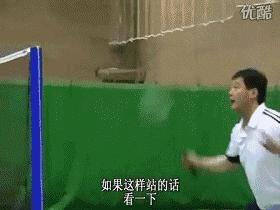 羽毛球学习动作视频教程,羽毛球步法训练前进扑球后退杀球