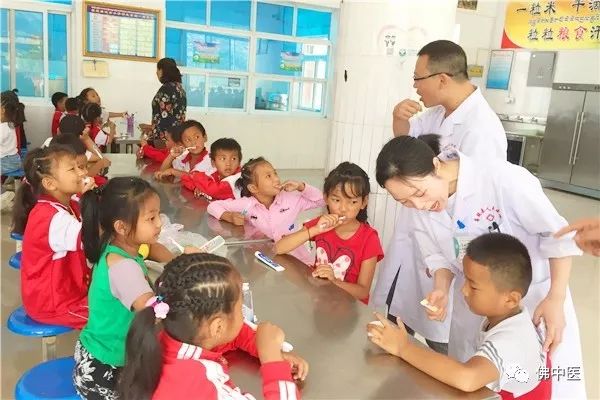 「精准帮扶在墨脱」佛中医团队助力，墨脱唯一口腔科成立并运营顺利