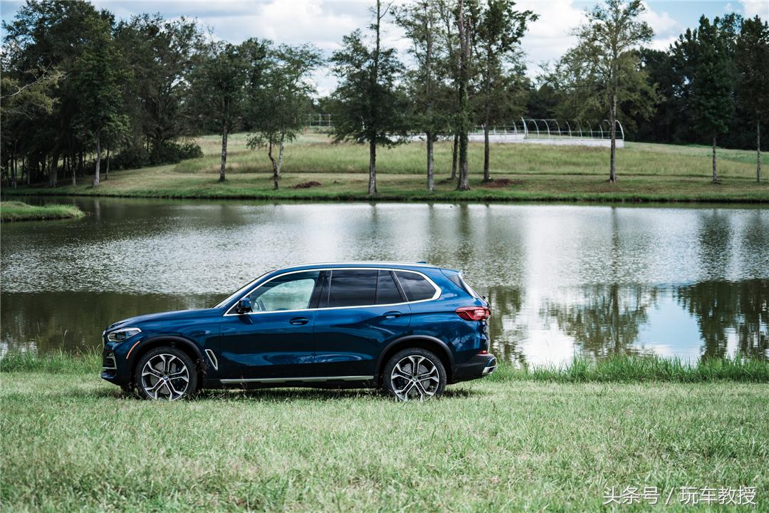 宝马x5和奔驰gle内饰对比,吐槽新款宝马