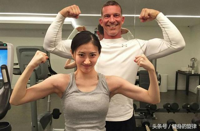 可以一起健身的项目,双人一起健身动作