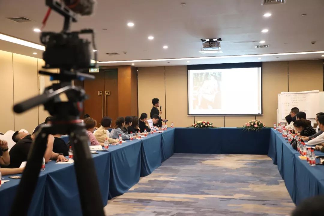 最具商业价值的密聊会丨久典·非境当代人文家居第二期学习会