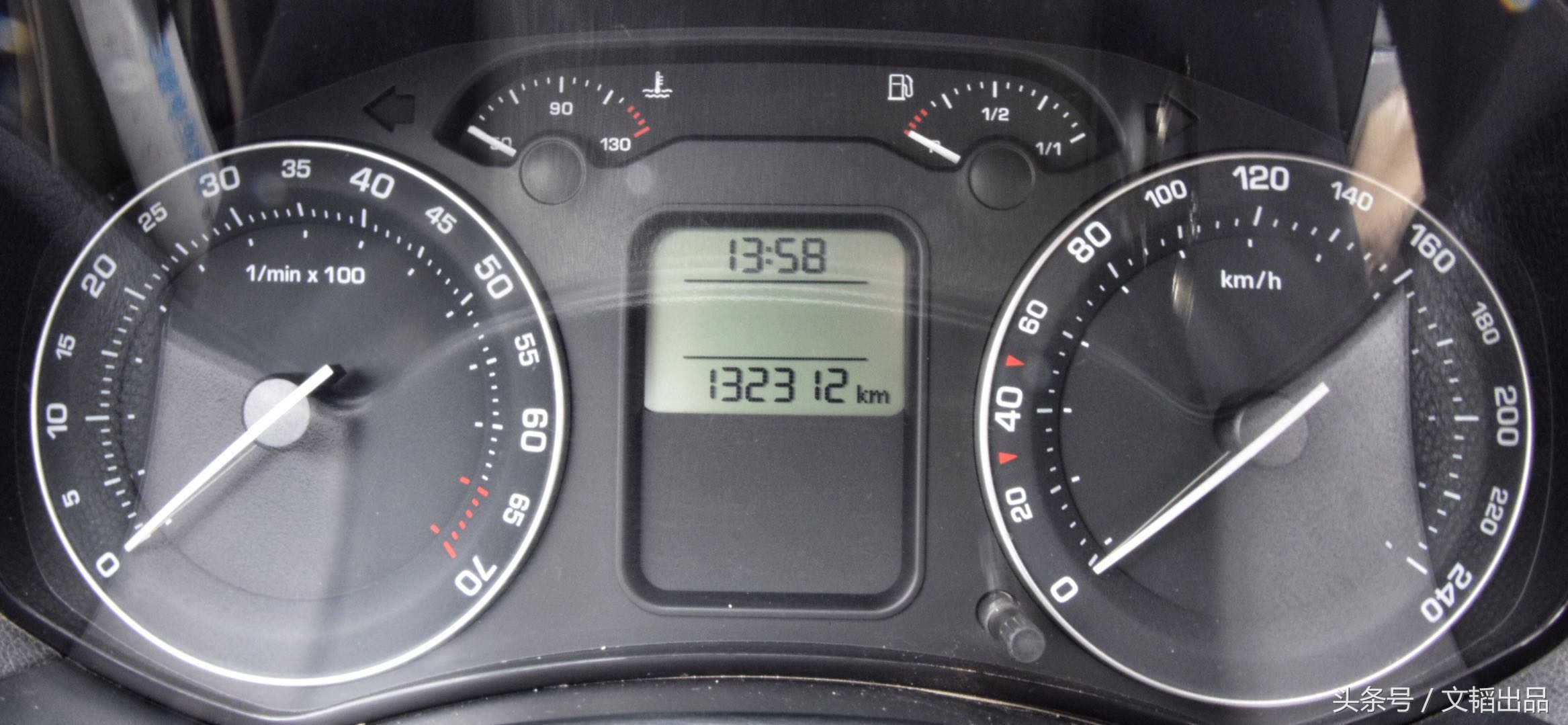 欧洲街头的斯柯达明锐,斯柯达明锐pro和大众凌渡怎么选