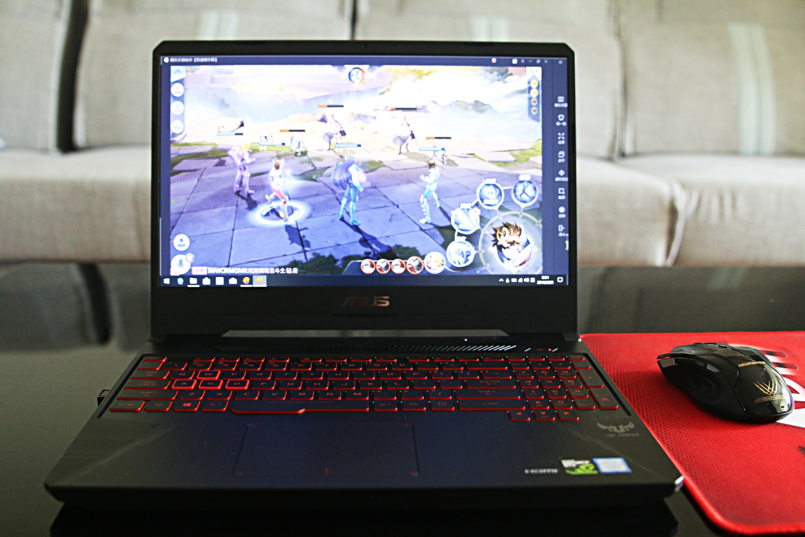 华硕飞行堡垒6评测,玩游戏要游戏本还是台式电脑