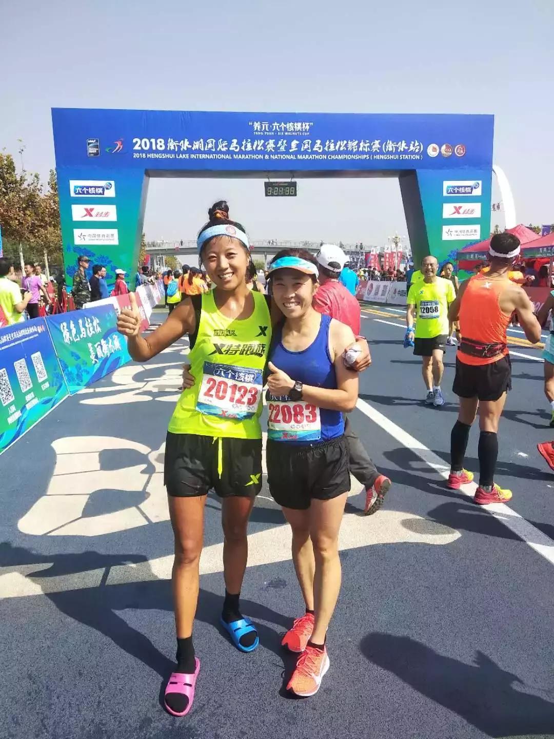 穿拖鞋跑马拉松,马拉松穿拖鞋