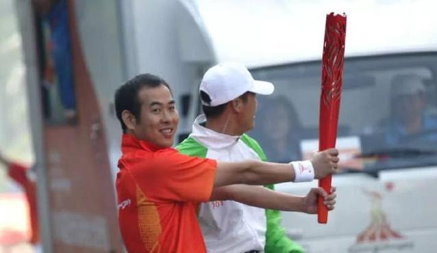 深圳市人大代表深圳宁江关爱会创始人深圳大兴汽车集团副总裁刘波